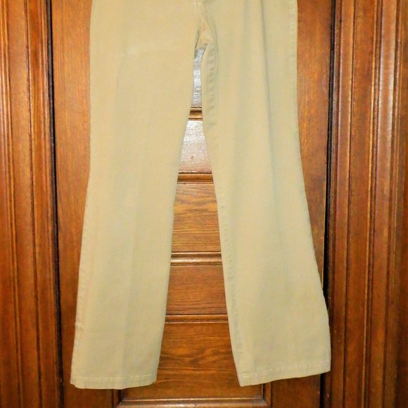 ~ RW & Co ~JEANS / Slacks ~ Size 6 - Picture 2 of 3
